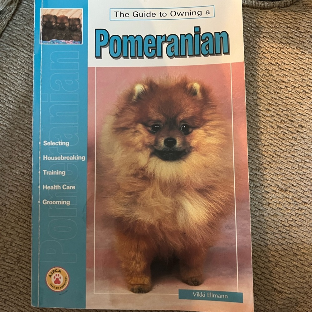 The Guide To Owning a Pomeranian by Vikki Ellmann